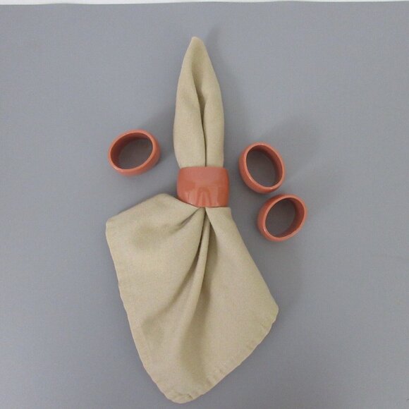 Napkin Rings Set of 4 Burnt Sienna Acrylic High Gloss 1.25" H x 1.75" W x 1.25 D - Picture 1 of 4